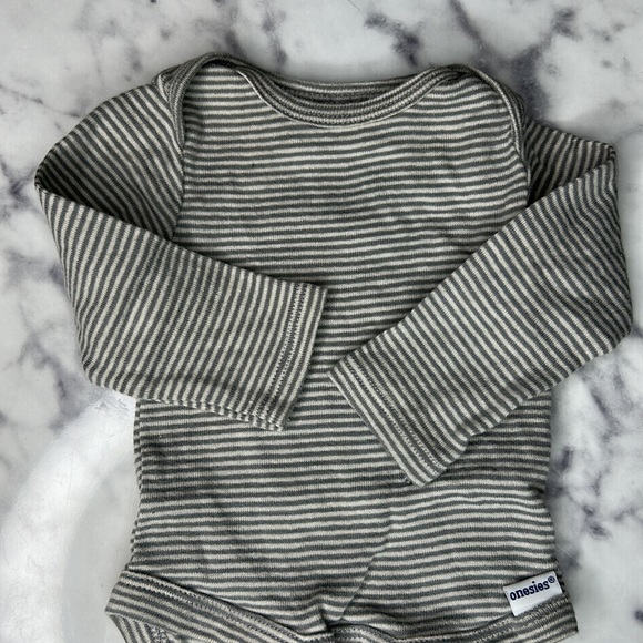 🚼 Baby Boy Gerber Newborn Top Set SZ: 0-3months - Picture 6 of 9